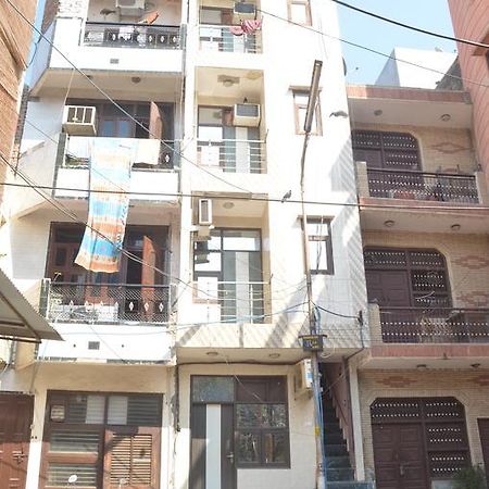 ホテル Goel Residency デリー 部屋 写真